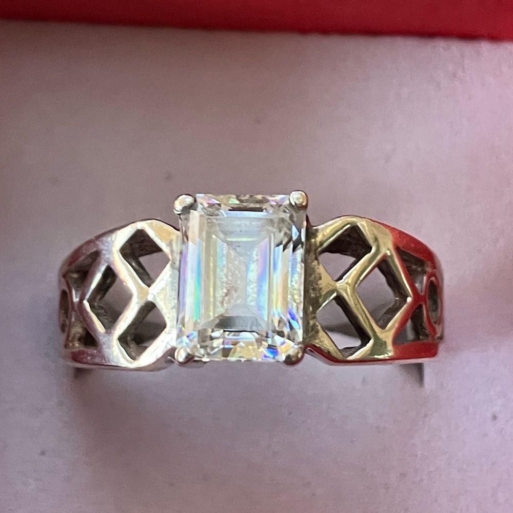 Vintage QVC Diamonique Sterling Silver Solitaire Ring 8